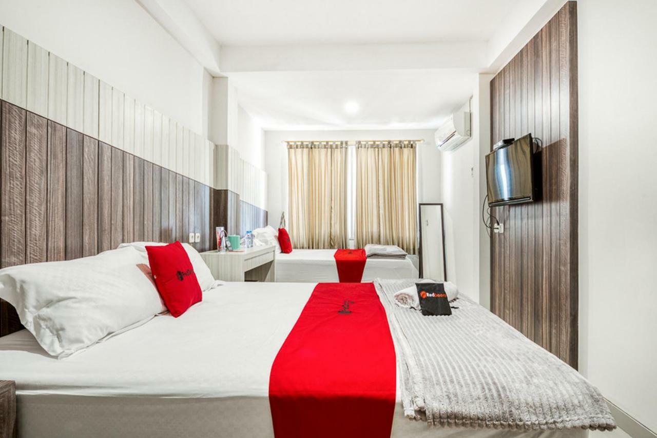 Reddoorz Near Untag Surabaya Hotel Exterior foto